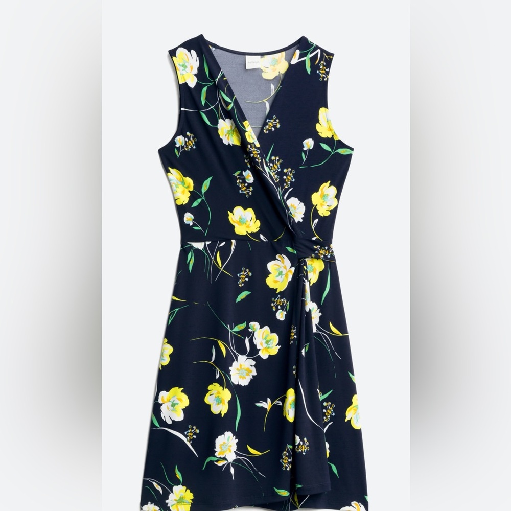 Kaleigh Seanna Faux Wrap Knit Dress- size LP- new with tags- Navy floral